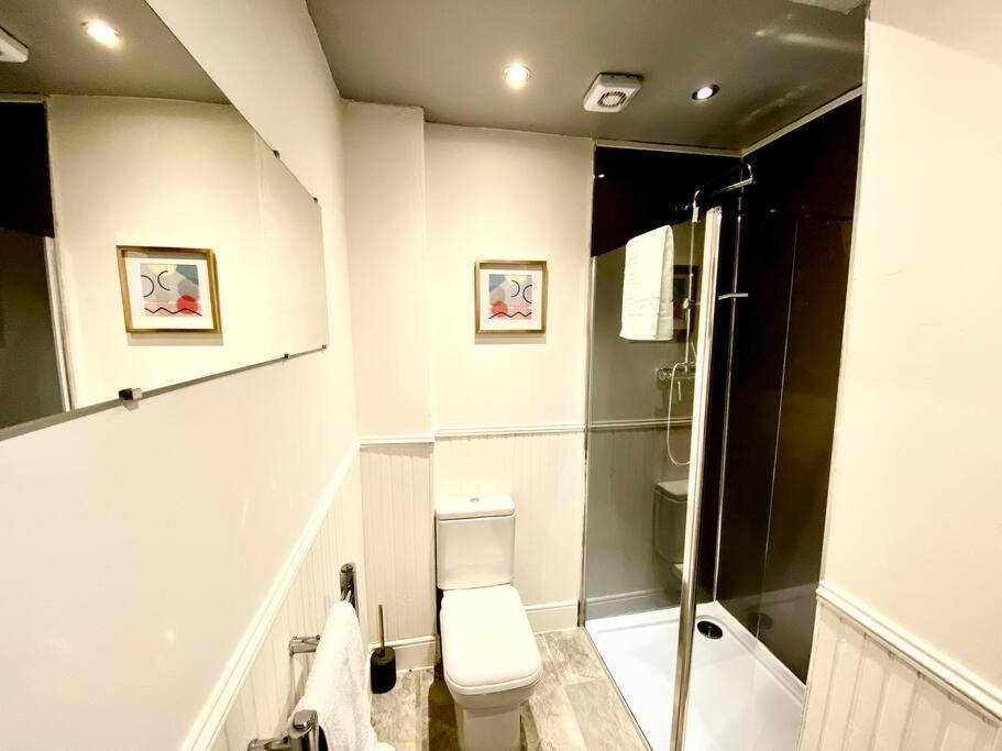 Anchored Homely Apartment In Historic Centre Paisley Zewnętrze zdjęcie