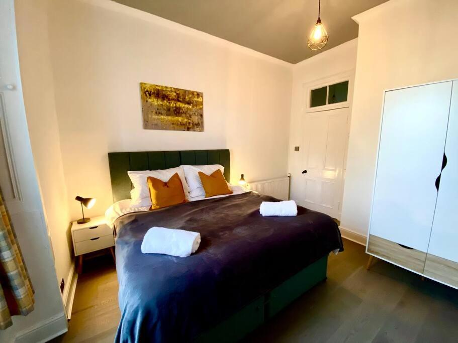 Anchored Homely Apartment In Historic Centre Paisley Zewnętrze zdjęcie