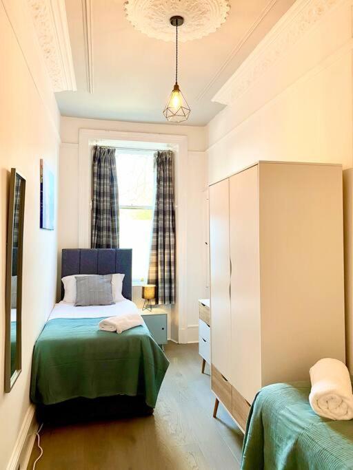 Anchored Homely Apartment In Historic Centre Paisley Zewnętrze zdjęcie